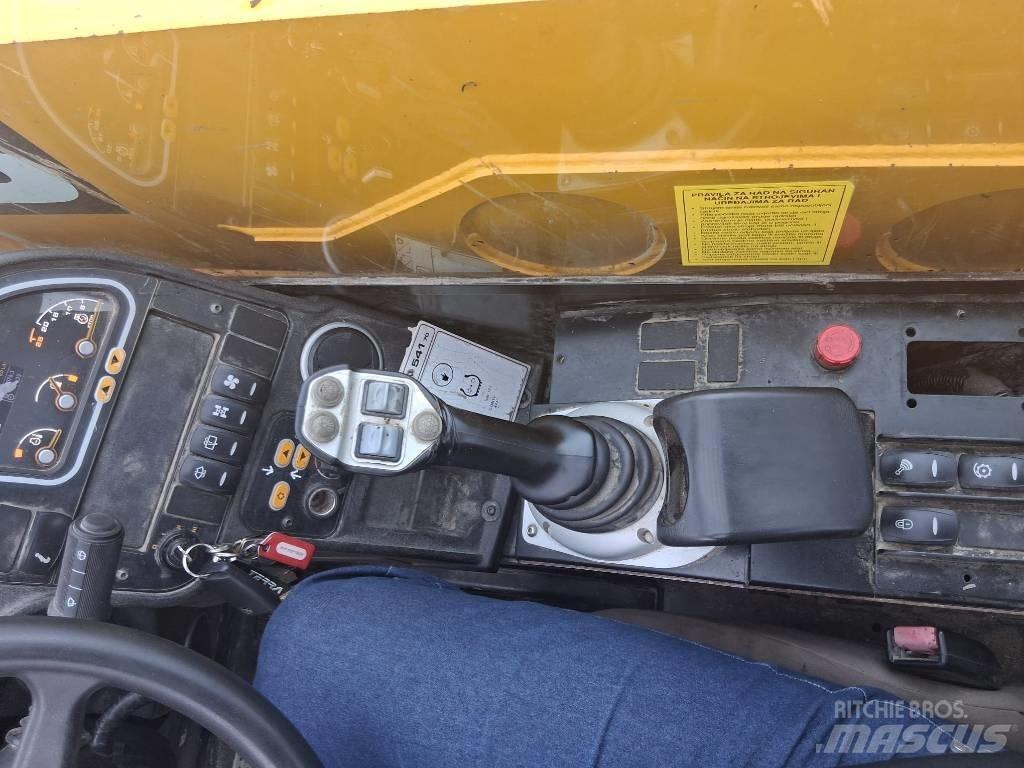 JCB 541-70 Agri Plus Põllumajanduslikud teleskoopkäitlejad