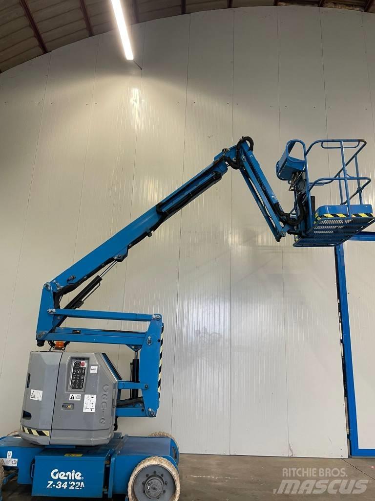Genie Z 34/22 N Iseliikuvad poomtõstukid