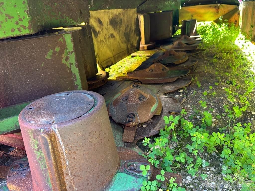 Krone EasyCut 32 P Muljurniidukid