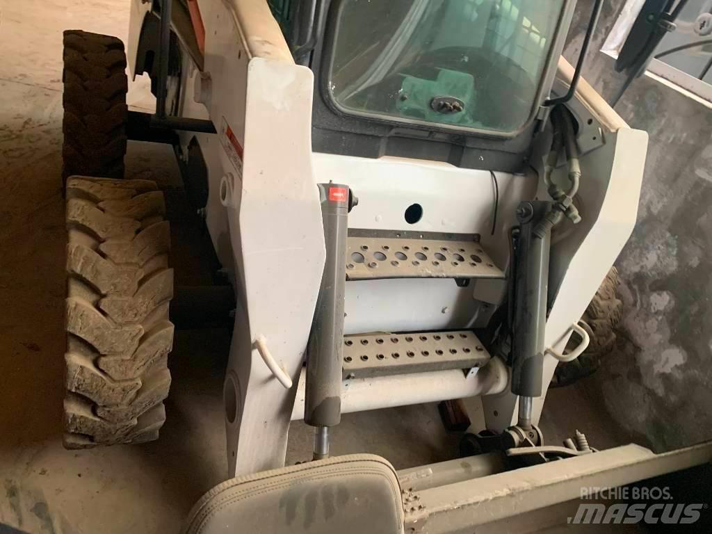 Bobcat S 300 Kompaktlaadurid