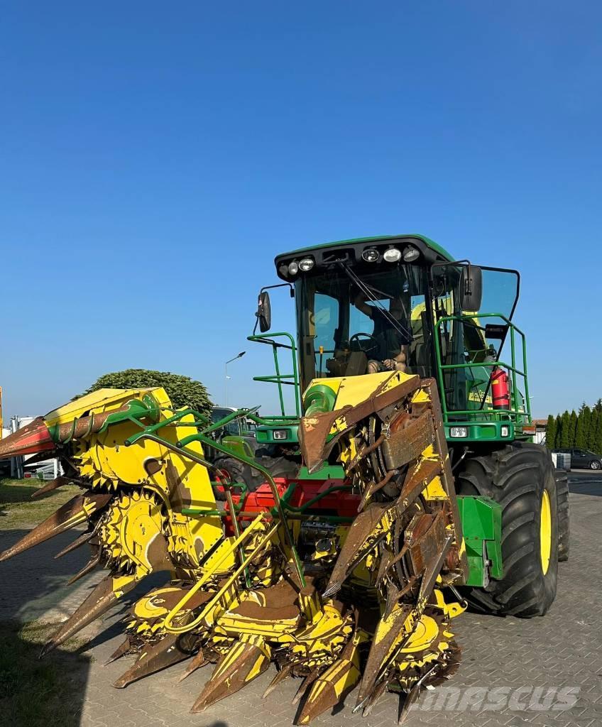 John Deere 7300 Silokombainid
