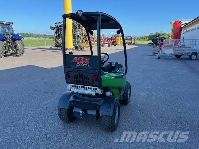 Avant 225 Mitmeotstarbelised laadurid