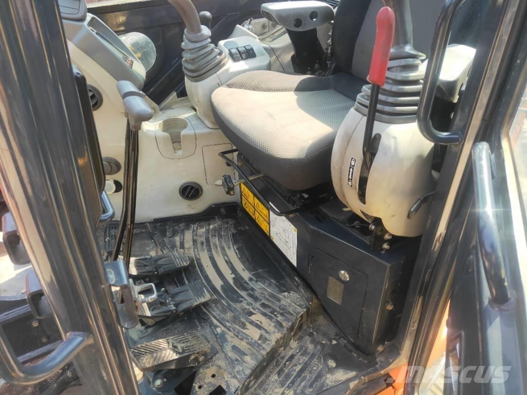 Hitachi ZX55USR-5A Miniekskavaatorid < 7 t