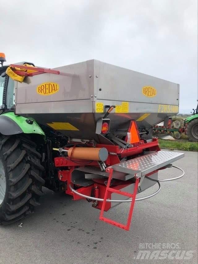 Bredal F2 WS 3000 Mineraalväetise laoturid