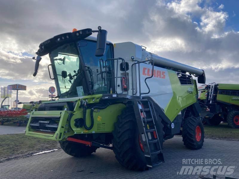 CLAAS TRION 660 Teraviljakombainid