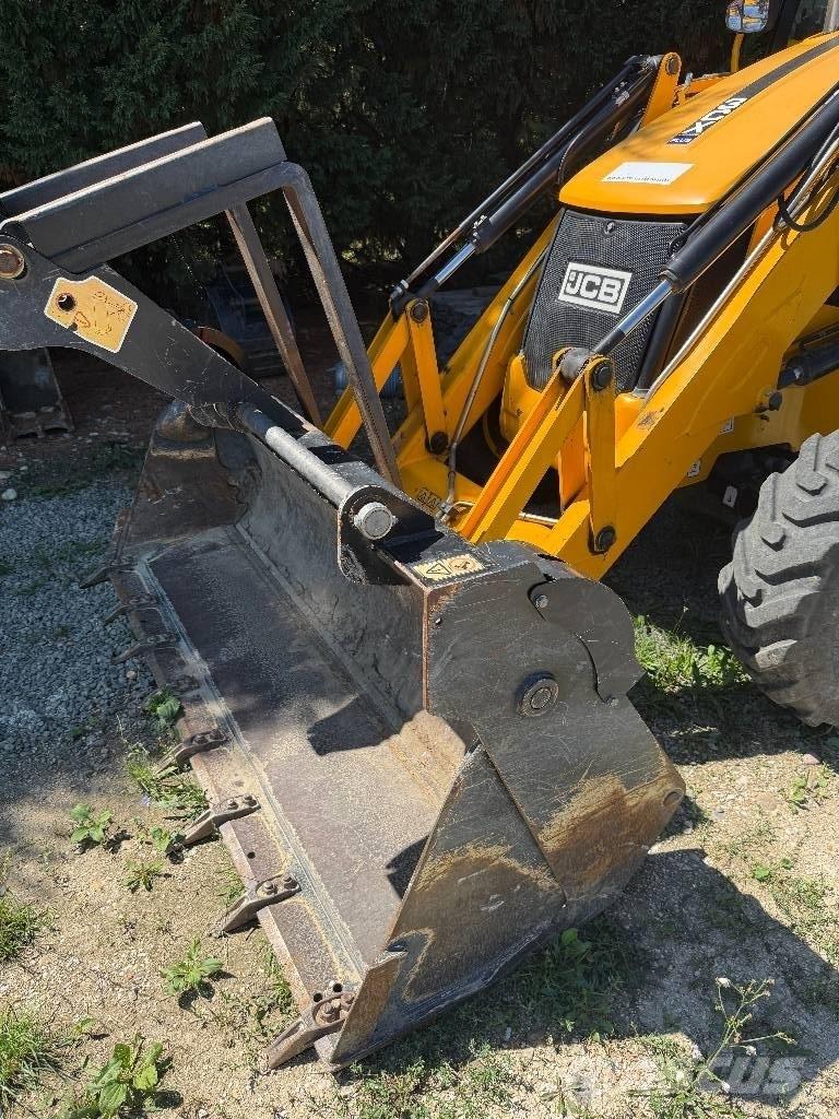 JCB 3 CX Ekskavaatorlaadurid