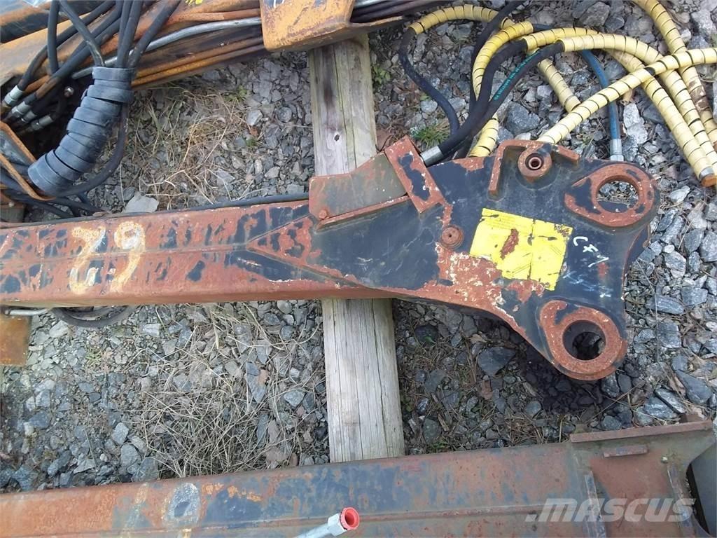 John Deere CF 1 Forvarderi kraanad