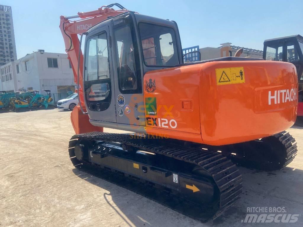 Hitachi EX 120 Roomikekskavaatorid