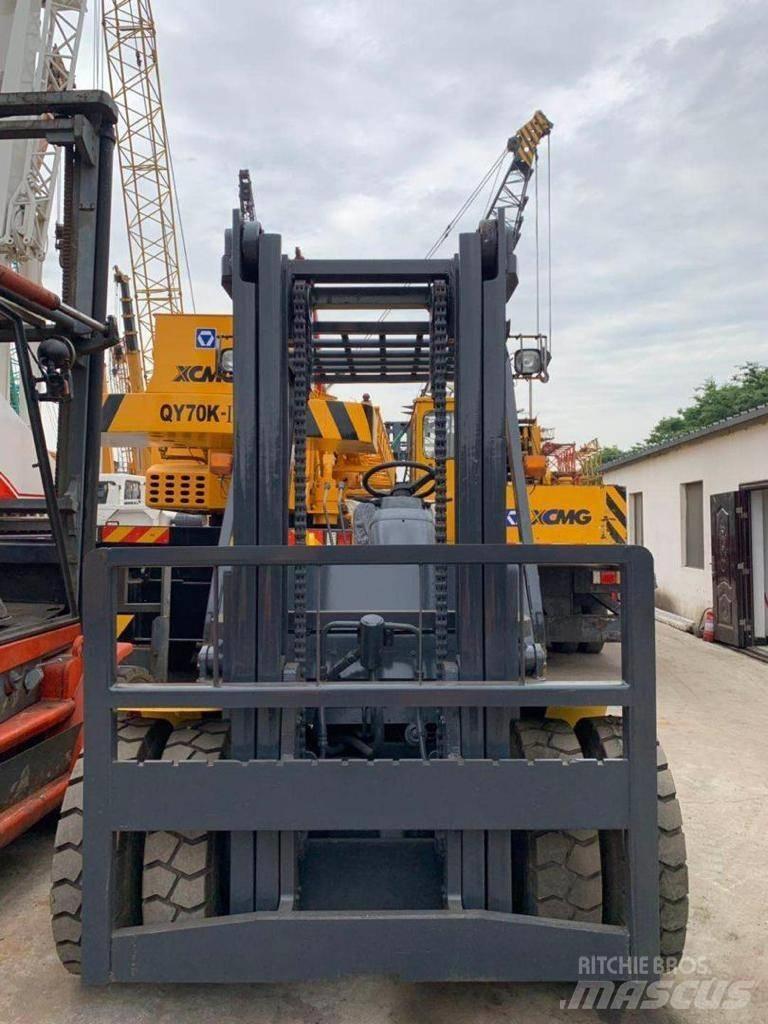 Komatsu 8 Ton Diiseltõstukid