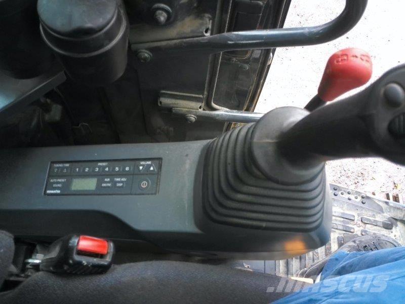 Komatsu PC138USLC-11 Roomikekskavaatorid