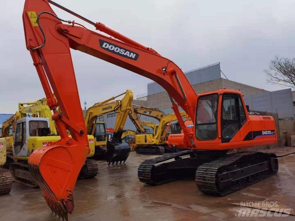 Doosan DH 220 LC Roomikekskavaatorid
