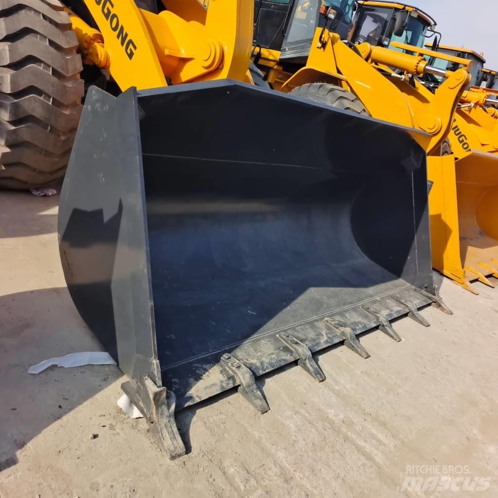 LiuGong 856 H Rataslaadurid