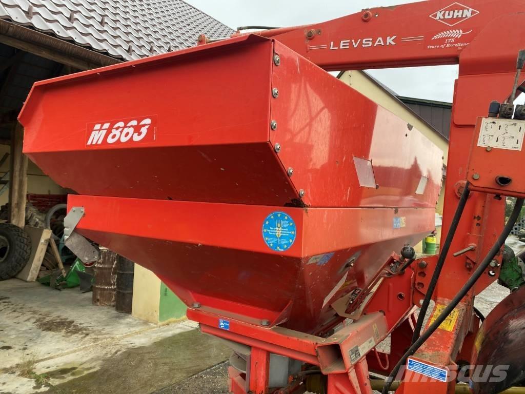 Kuhn M863 Mineraalväetise laoturid