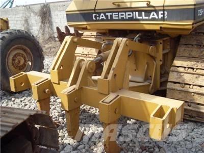 CAT D 5 H Buldooserid
