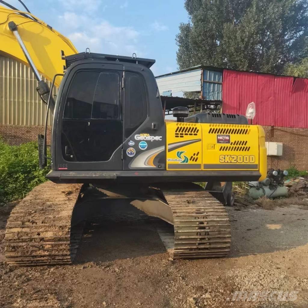 Kobelco SK 200 D Roomikekskavaatorid