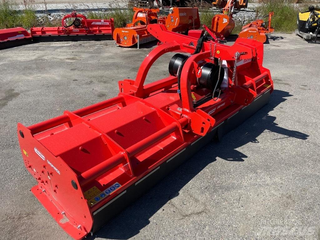 Maschio Bisonte 300 Karjamaade niidukid / pealselõikurid