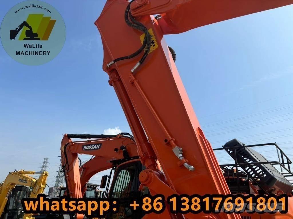 Hitachi ZX 210 Roomikekskavaatorid