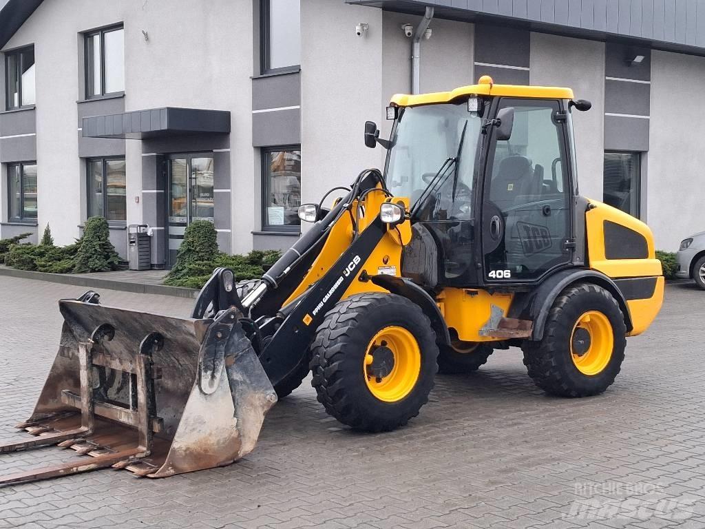 JCB 406 Rataslaadurid