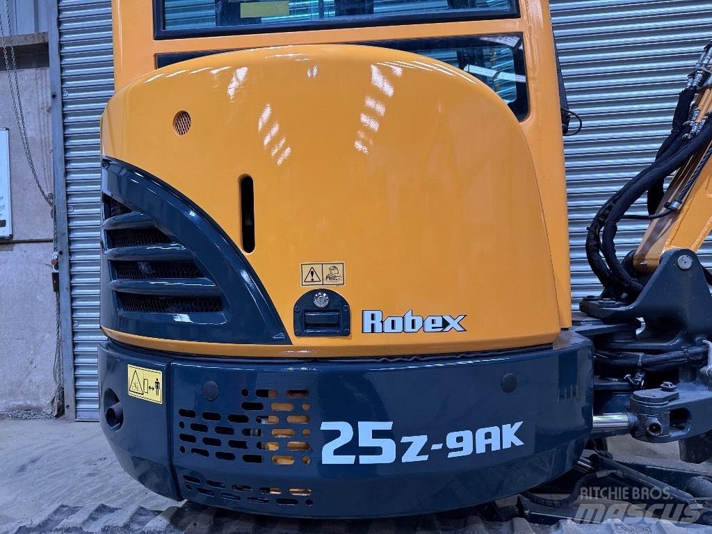 Hyundai R25Z-9 AK Miniekskavaatorid < 7 t