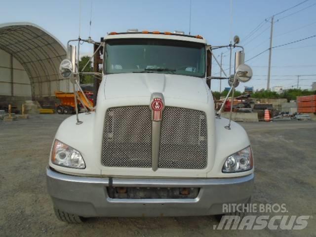 Kenworth T 370 Puksiirid