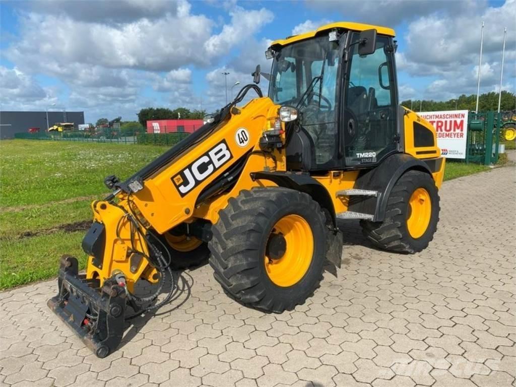 JCB TM 220 - 40 KM/H Põllumajanduslikud teleskoopkäitlejad