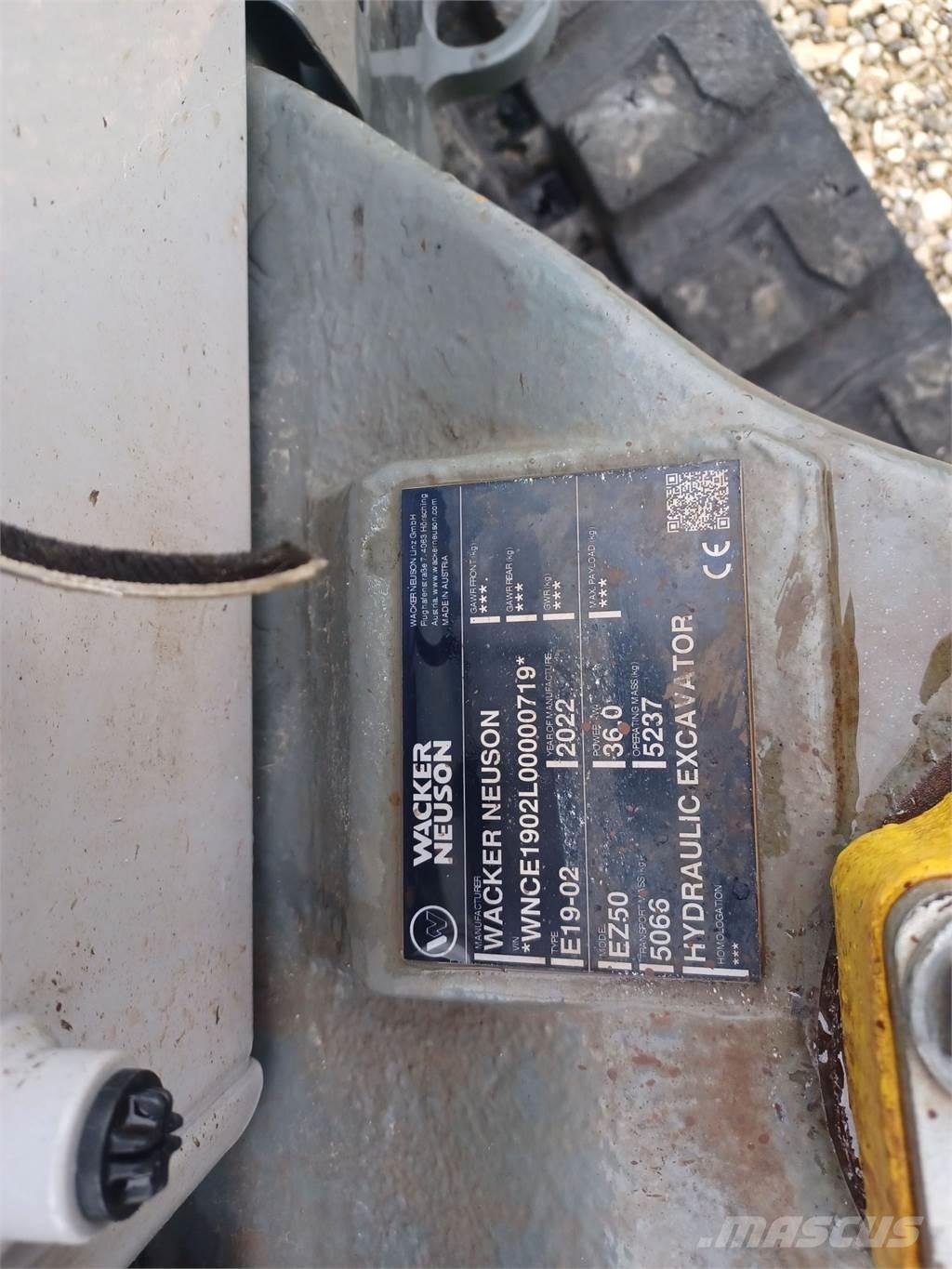 Wacker Neuson EZ50 Roomikekskavaatorid