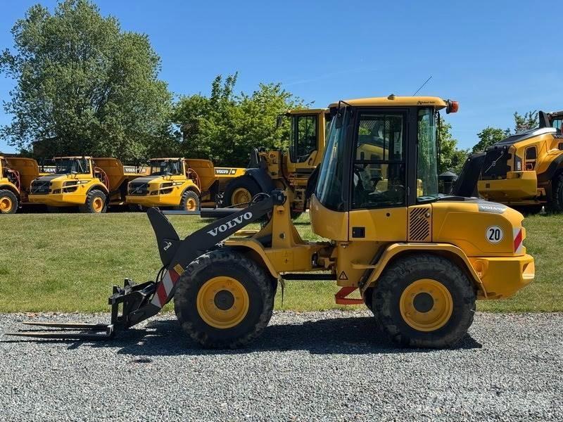 Volvo L 35 G Rataslaadurid