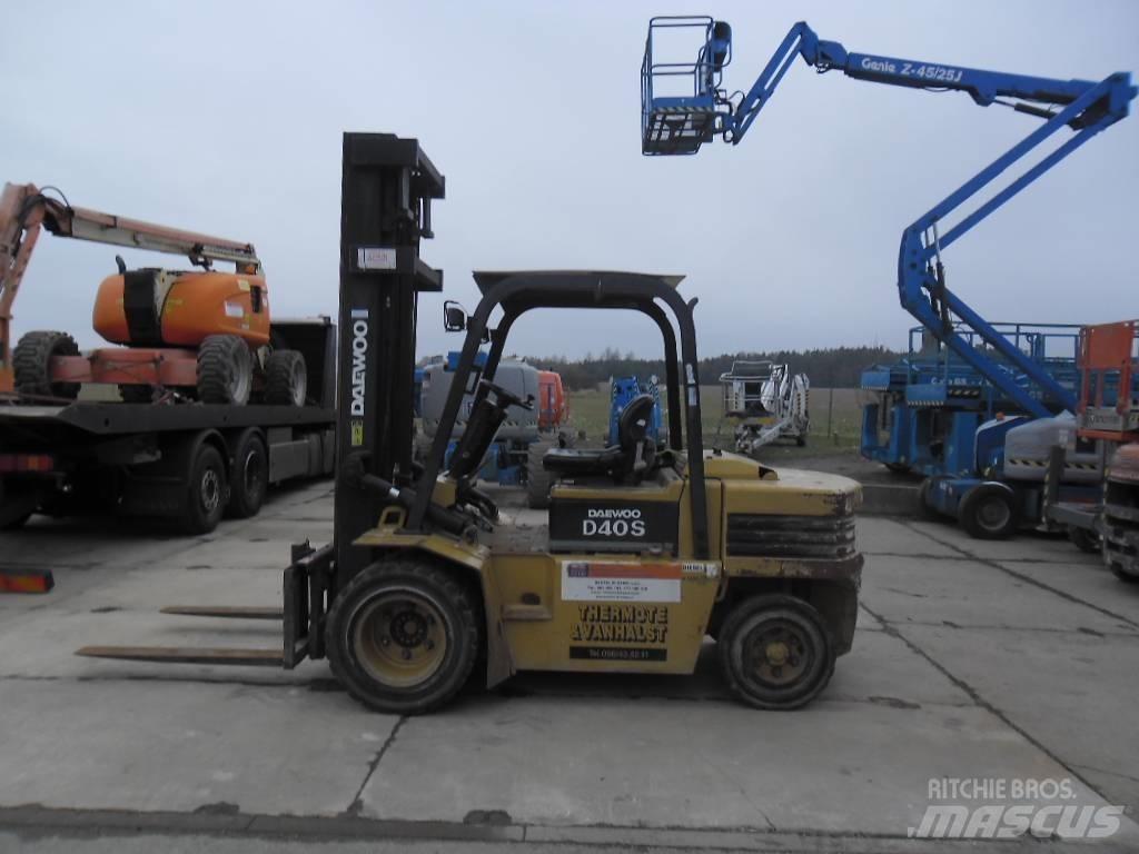Daewoo Doosan D 40S Diiseltõstukid