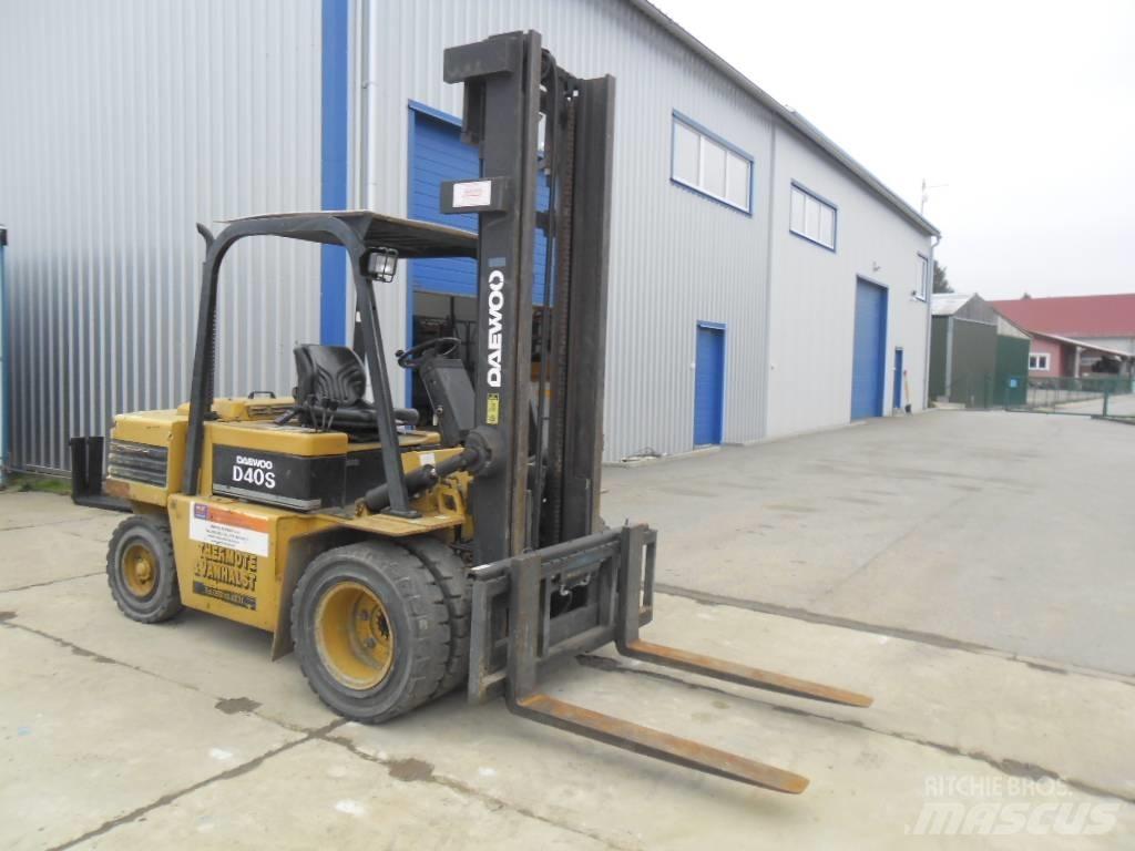 Daewoo Doosan D 40S Diiseltõstukid