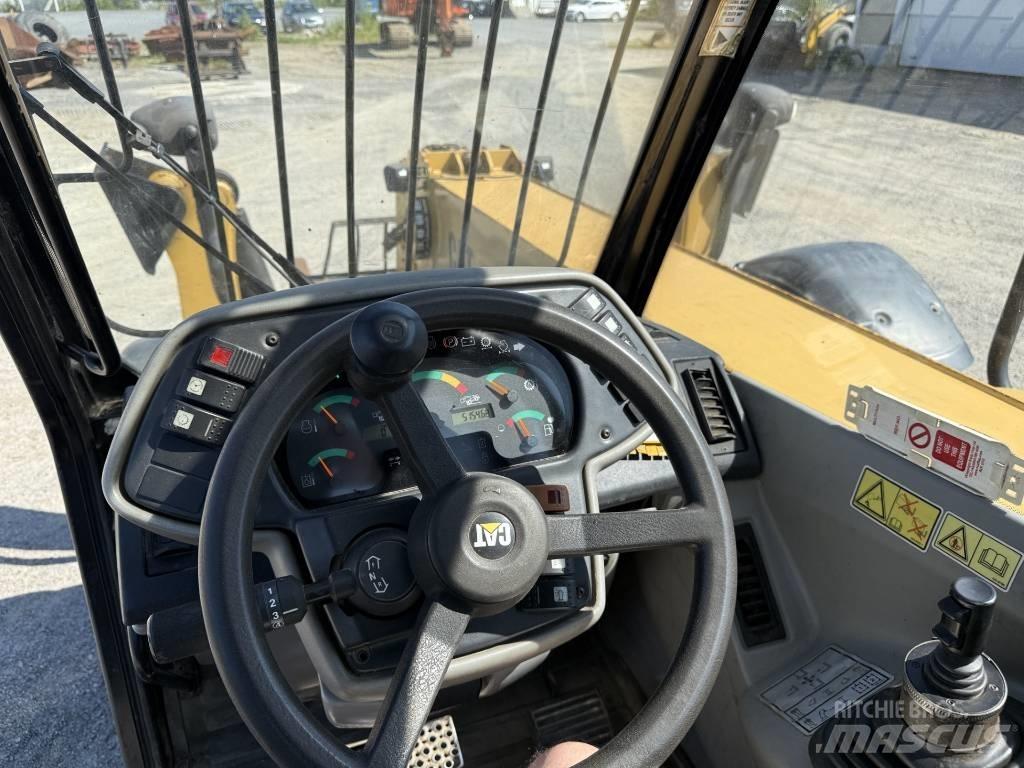 CAT 360 B Teleskooplaadurid