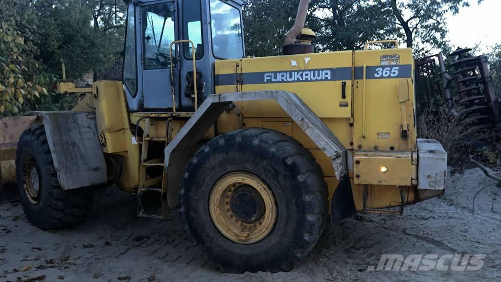 Furukawa 365 Raamid