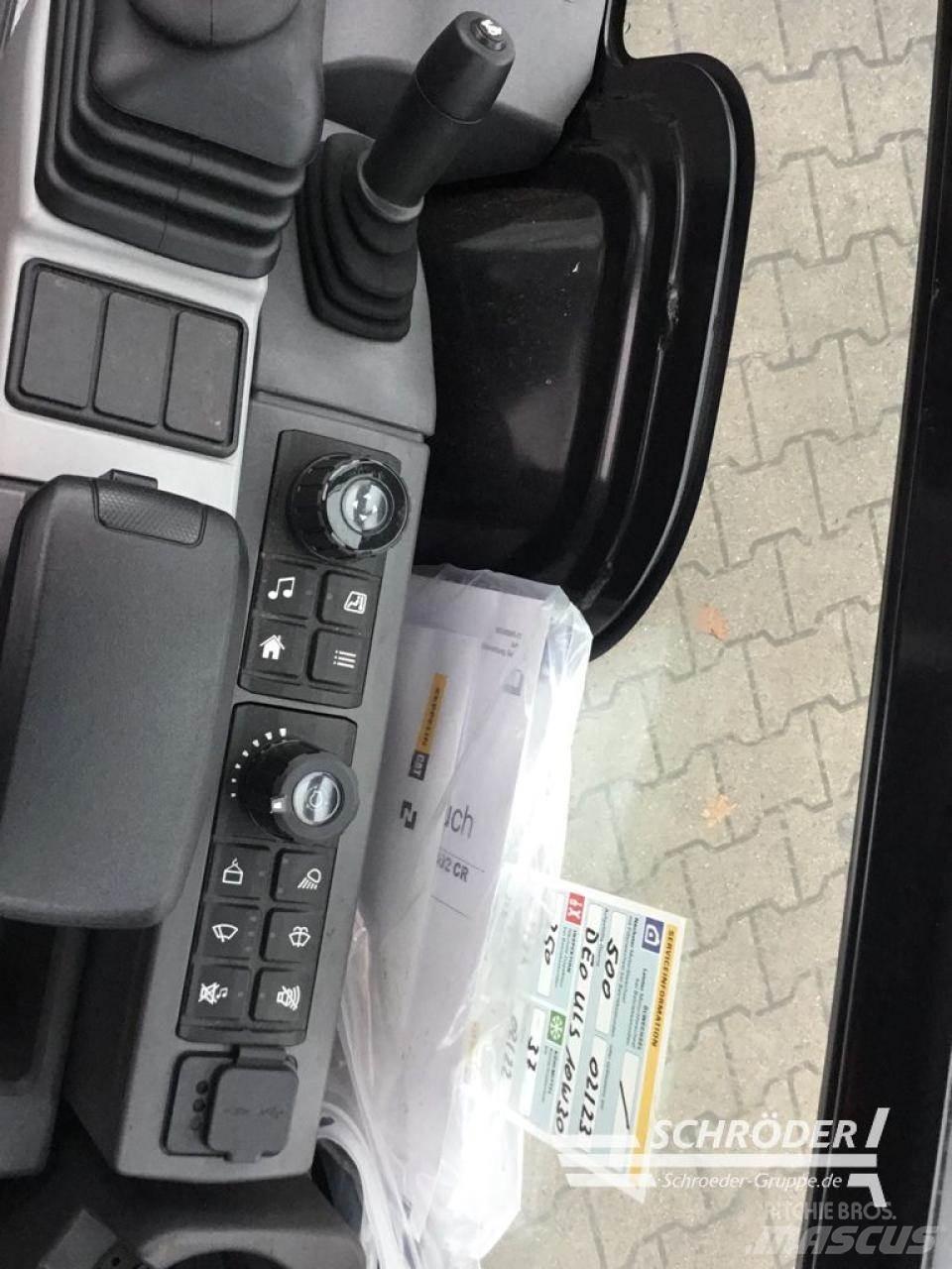 CAT 302 CR Ratasekskavaatorid