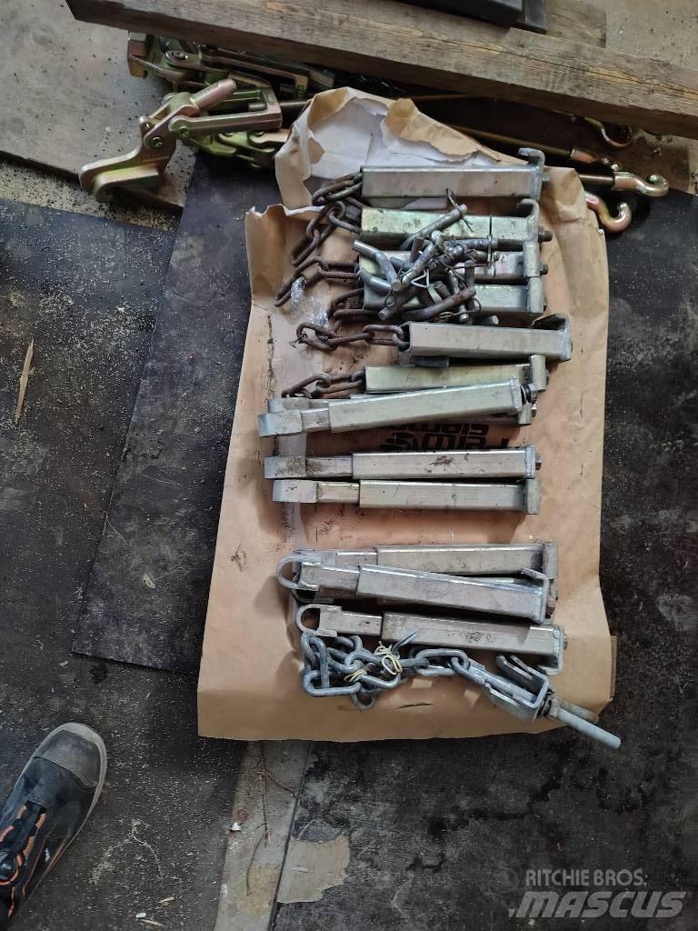 Raju 18.4R38 Rehvid, rattad ja veljed
