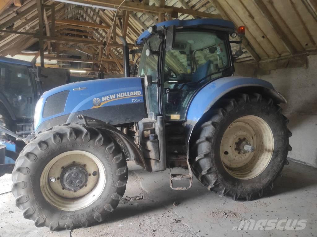New Holland T 7.210 Traktorid