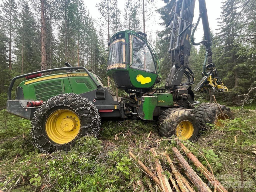John Deere 1170 G Harvesterid