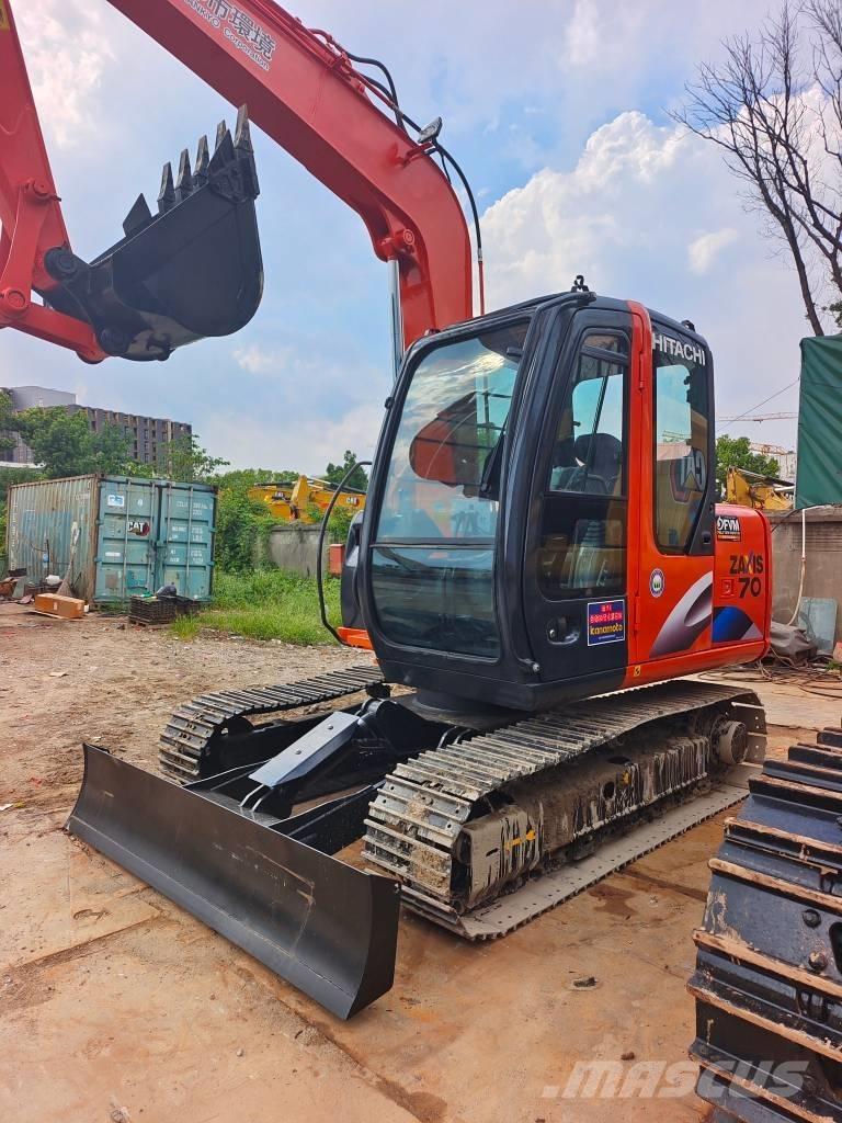Hitachi Zaxis 70 Roomikekskavaatorid
