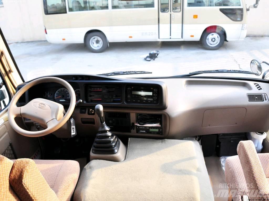 Toyota Coaster Bus Väikebussid