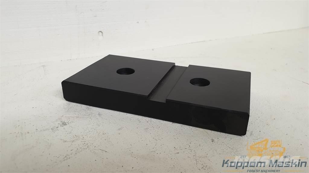 Ponsse P58874 Forvarderi kraanad