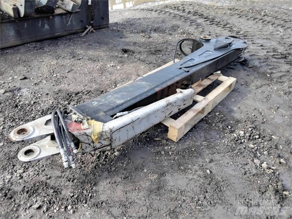 Komatsu 105F Forvarderi kraanad