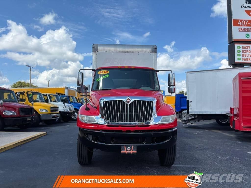 International 4300 Furgoonautod