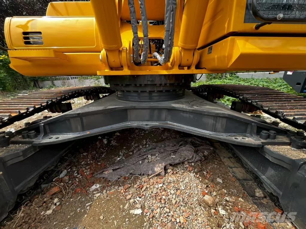 Komatsu PC 450 Roomikekskavaatorid