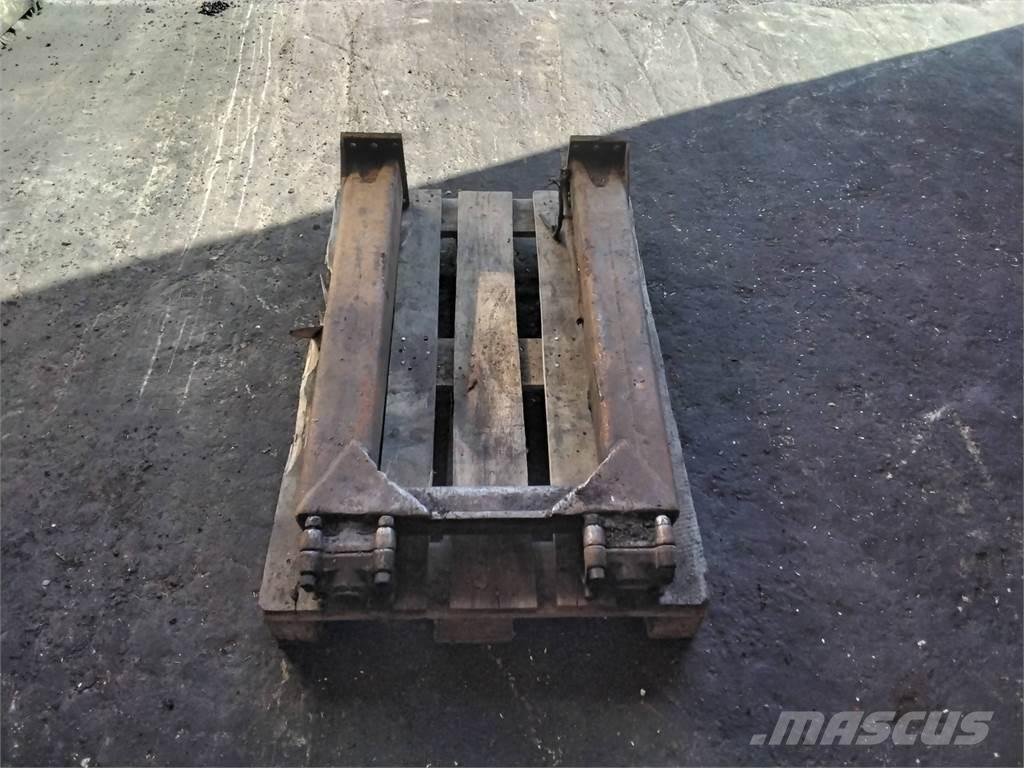  Minibrunett 578 Muud osad