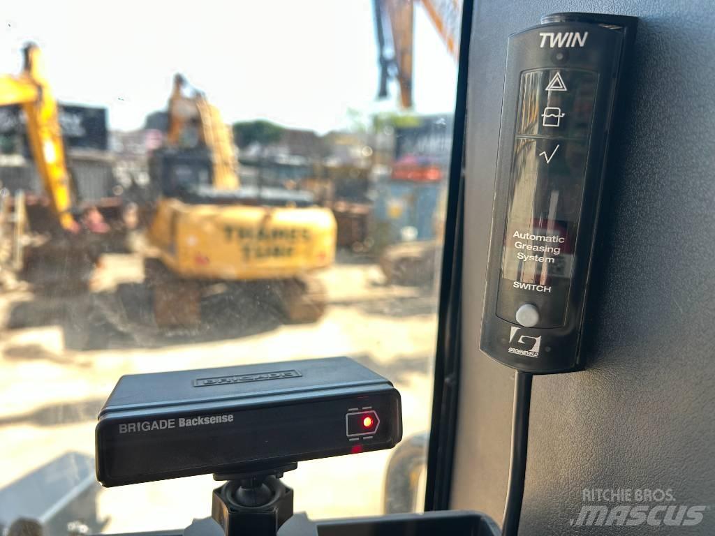 LiuGong 877H Rataslaadurid