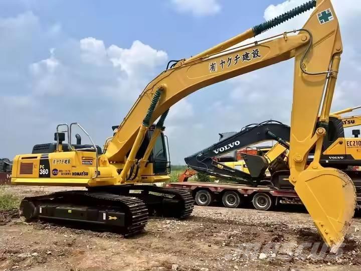 Komatsu PC450-7 Roomikekskavaatorid