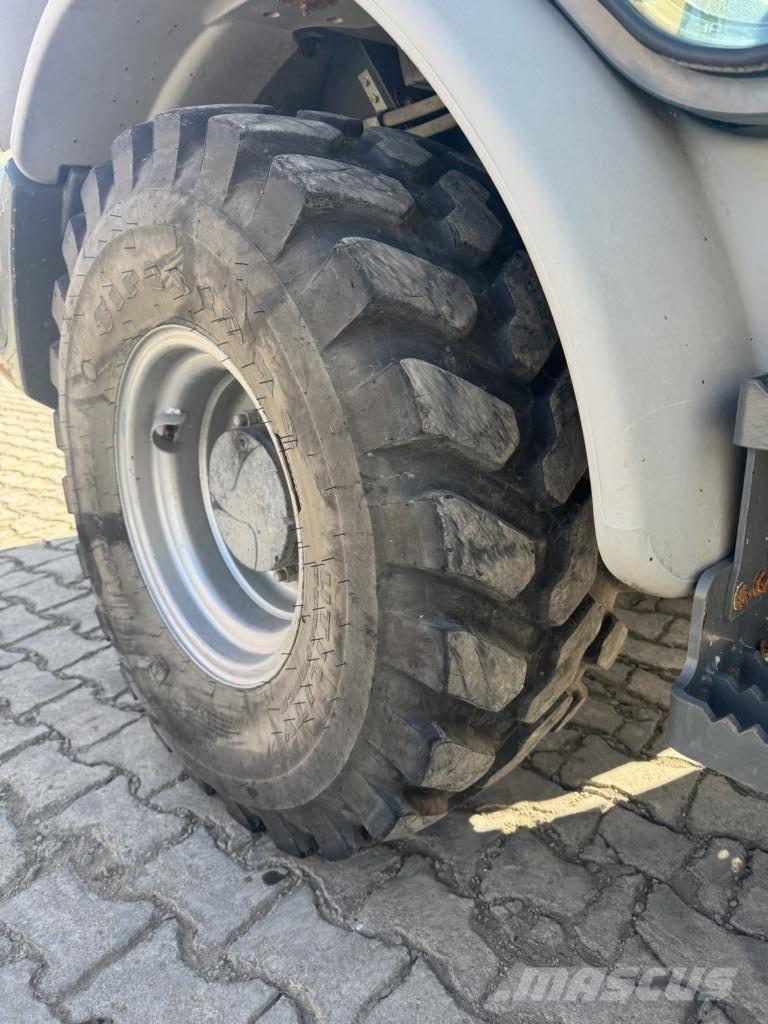 Kramer 8095 Rataslaadurid