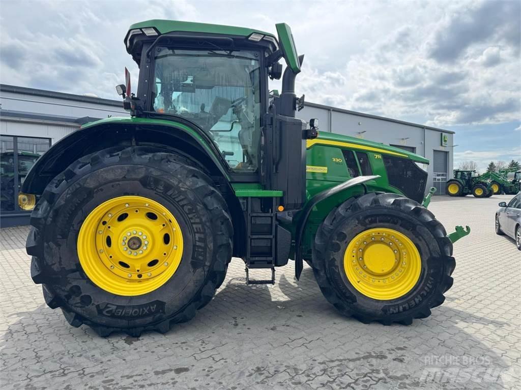 John Deere 7R 330 Traktorid