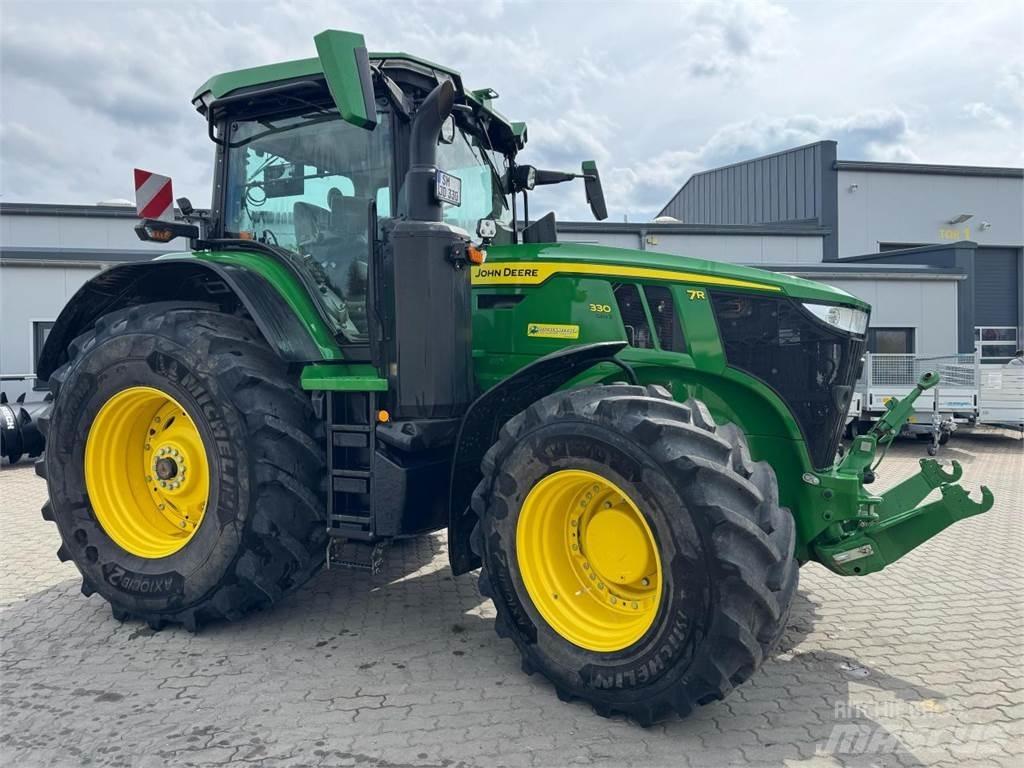 John Deere 7R 330 Traktorid