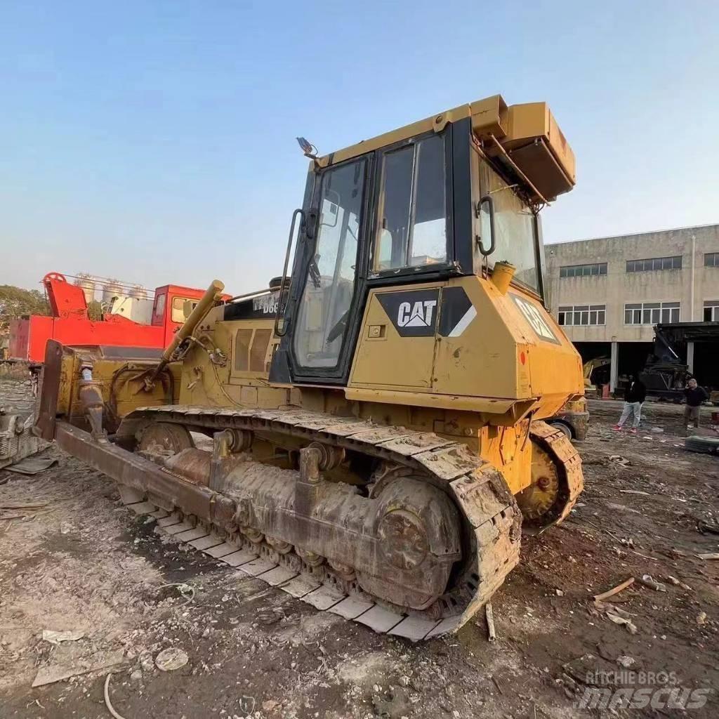CAT D 6 G Buldooserid