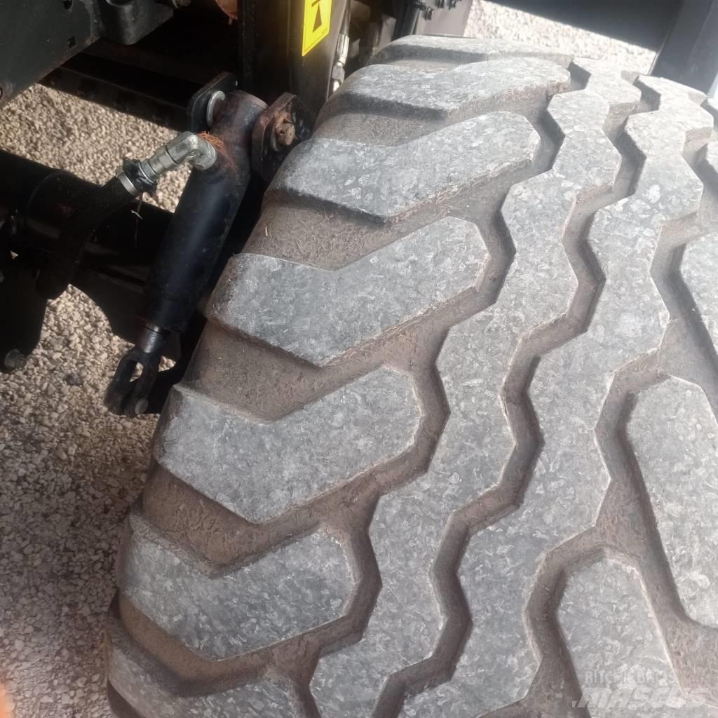 New Holland BR 7070 Ruloonpressid