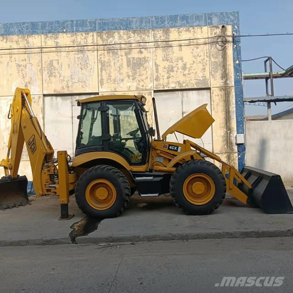 JCB 4CX Ekskavaatorlaadurid